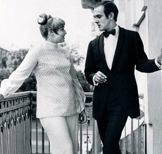 Муслим Магомаев и Мила Карева, чьи отношения проходили через испытания.