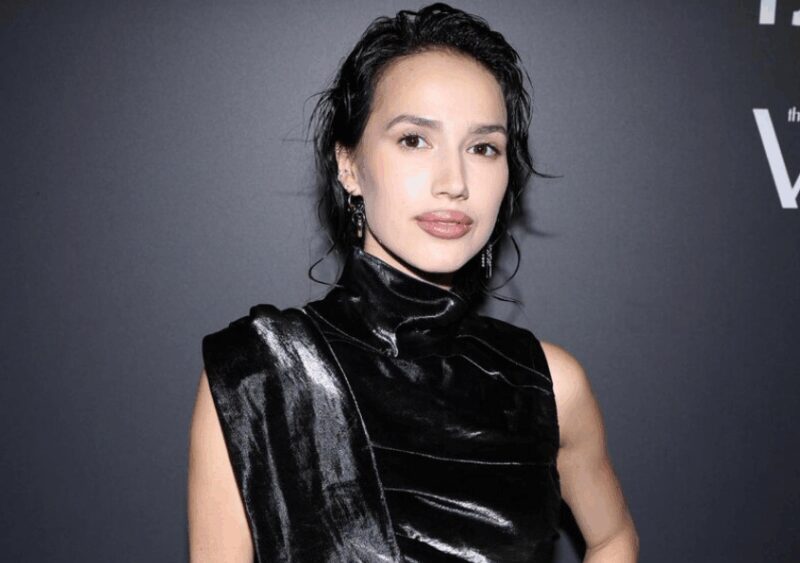 «Безжизненная кукла»: как за 7 лет изменилась 23-летняя Алина Загитова и почему фанаты требуют вернуть «прежнюю»?