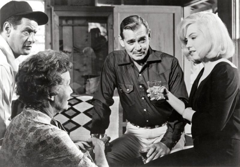 Съемки фильма «Неприкаянных»