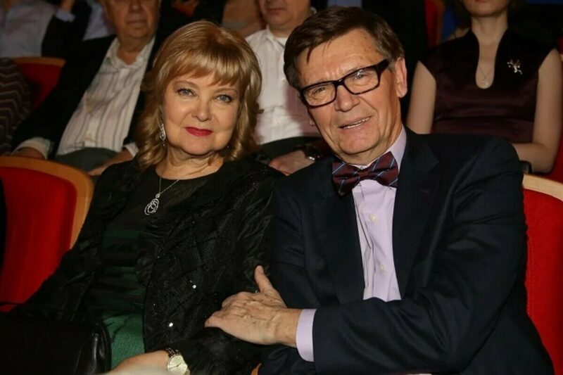 «Мы каждый день на грани»: как 15-летние подростки Борис Токарев и Людмила Гладунко сохранили семью почти на 50 лет