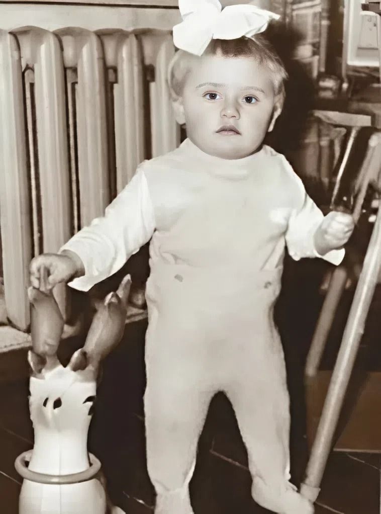 Оксана Байрак в детстве.