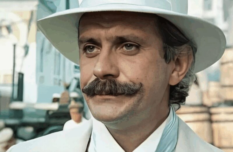 Ушёл от известной актрисы и воспитывает чужого ребёнка: что скрывает 48-летний Виталий Кудрявцев?