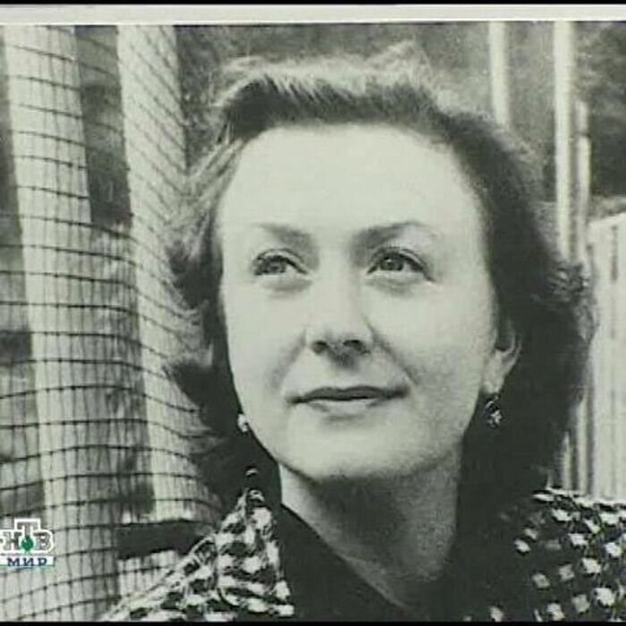 «Прямо бабушка»: почему дочь Ларисы Голубкиной так похожа на мать Андрея Миронова?