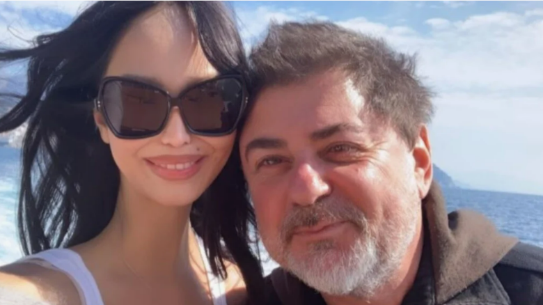 Александр Цекало и Дарина Эрвин во время прогулки по Москве, вызвавшей много обсуждений.