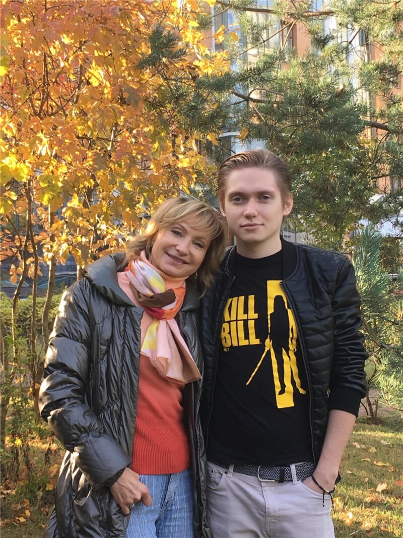 Ольга Прокофьева с сыном.
