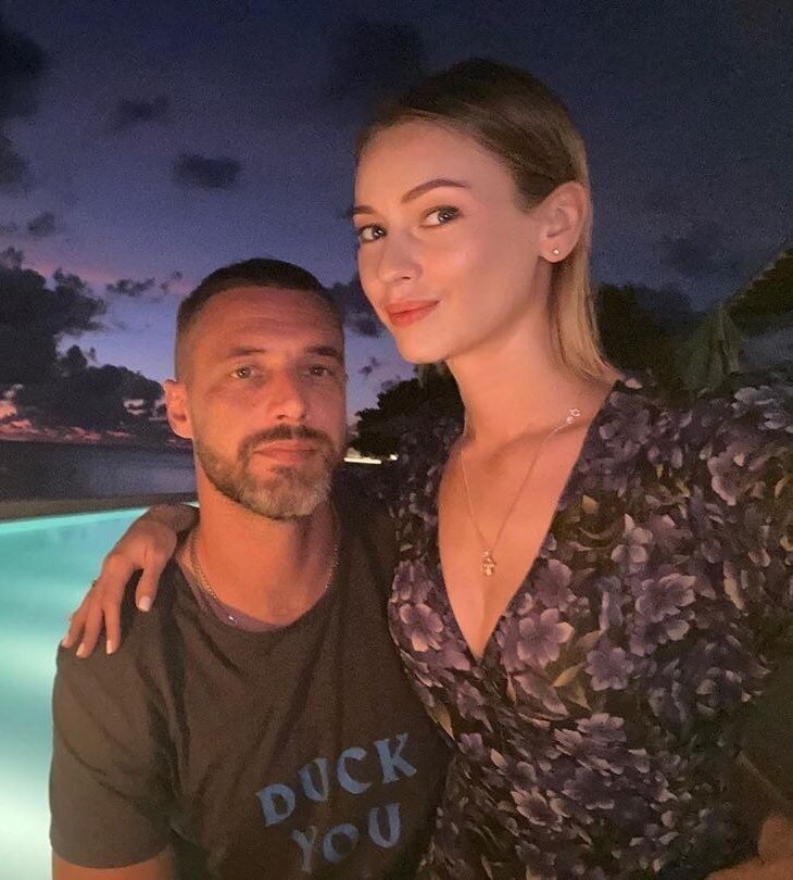 «Человек не меняется»: 44-летний Антон Батырев снова одинок после трёх браков, а его экс-супруга Евгения Лоза до сих пор одна
