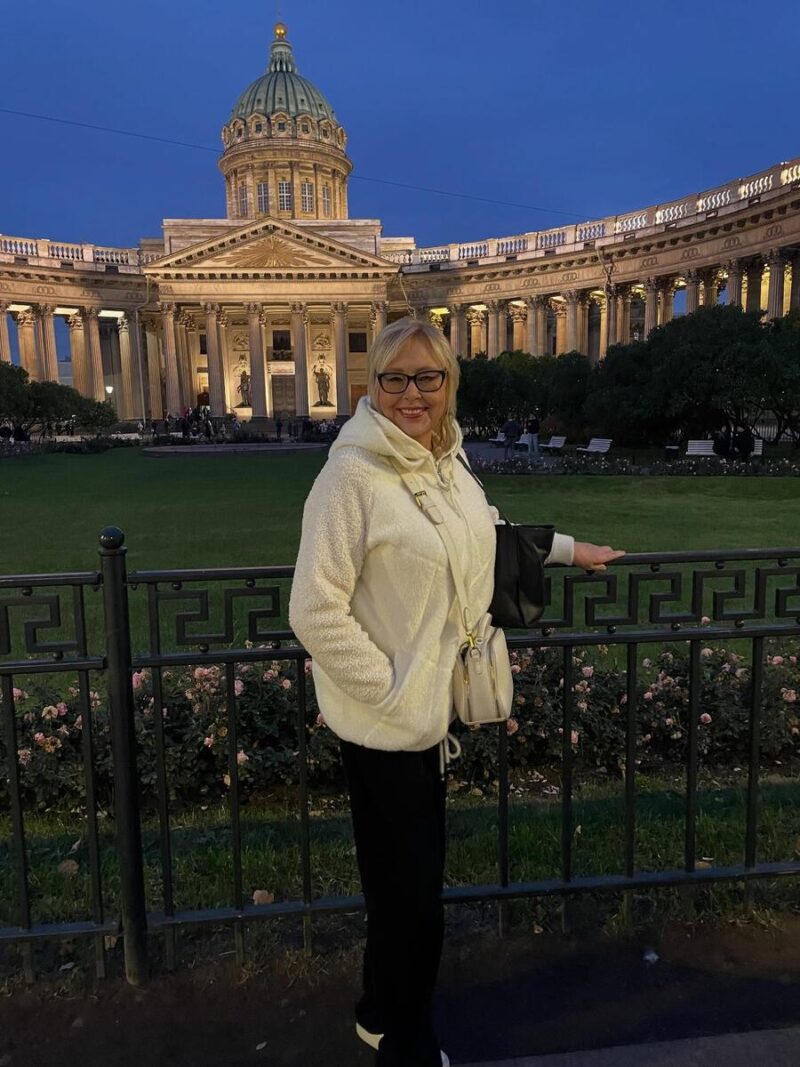 «Он изменил ей с Гундаревой»: чем обернулись два брака 70-летней звезды «Белых рос» Натальи Хорохориной