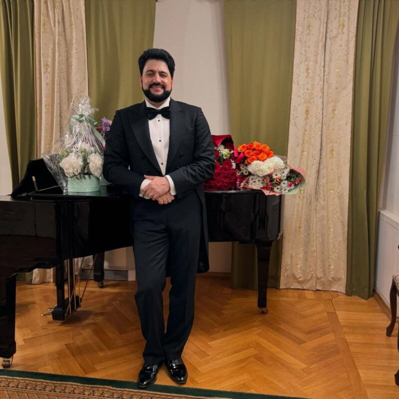 «Это было партнёрство, а не семья»: тайны первого брака 47-летнего Юсифа Эйвазова, который был старше его на 30 лет