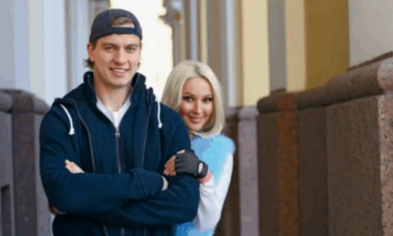 «Это даже комплимент»: как знаменитых женщин обвиняли в накладном животе, а они родили здоровых детей