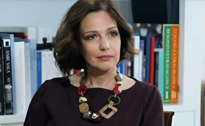 «Её как будто не существует»: почему старшая дочь Евгения Петросяна, Викторина, оказалась отцом «вычеркнута» из жизни?