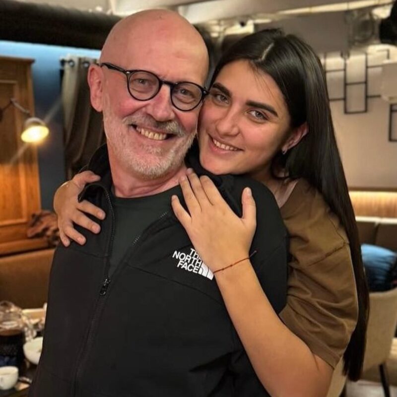 Шестой брак Гордона: 20-летняя жена и миллионы на алименты