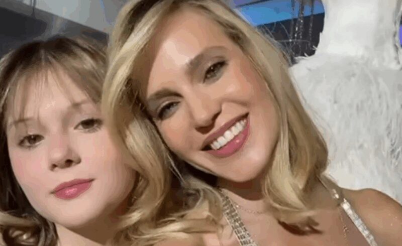 Глюкоза с младшей дочерью Верой.