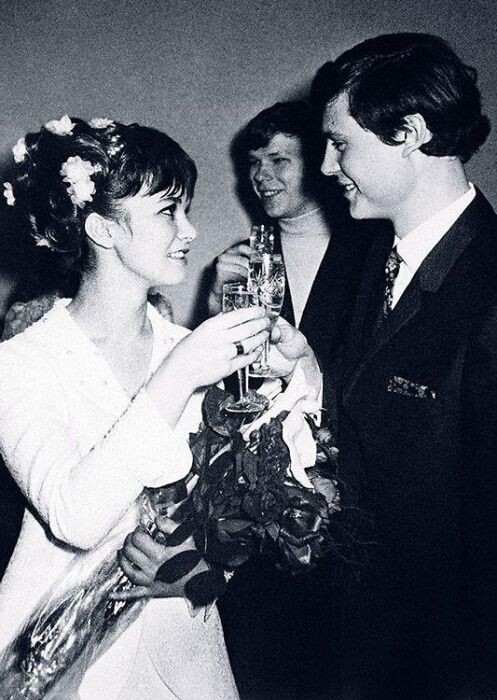 «Мы каждый день на грани»: как 15-летние подростки Борис Токарев и Людмила Гладунко сохранили семью почти на 50 лет