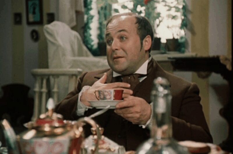 Еще один кадр с Александром Калягиным из фильма «Мертвые души», 1984 год.