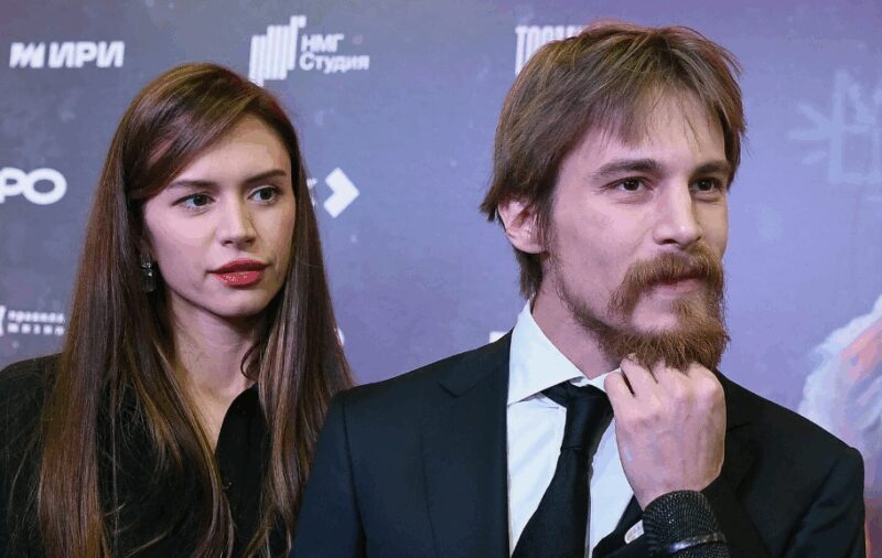 «Мне кажется, что если ты сын известных родителей, то к тебе особое отношение. Ничего подобного»: что пережил Иван Янковский и как выглядит его семья