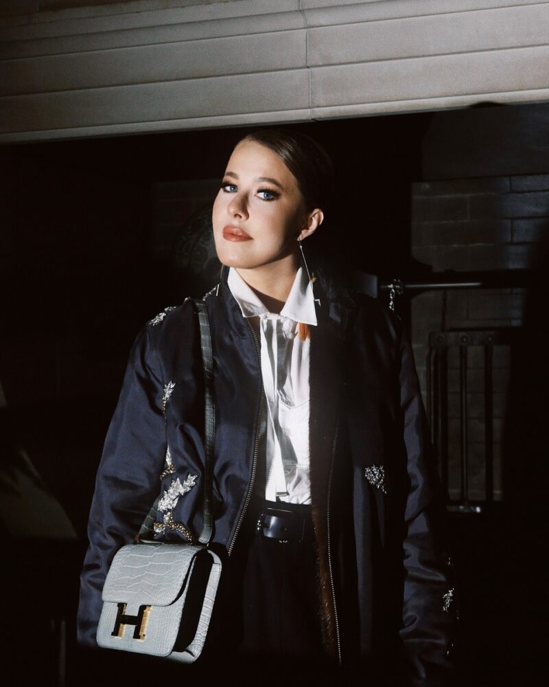 «Она просто завидовала»: почему однажды Ксения Собчак демонстративно вылила напиток на Анастасию Волочкову?