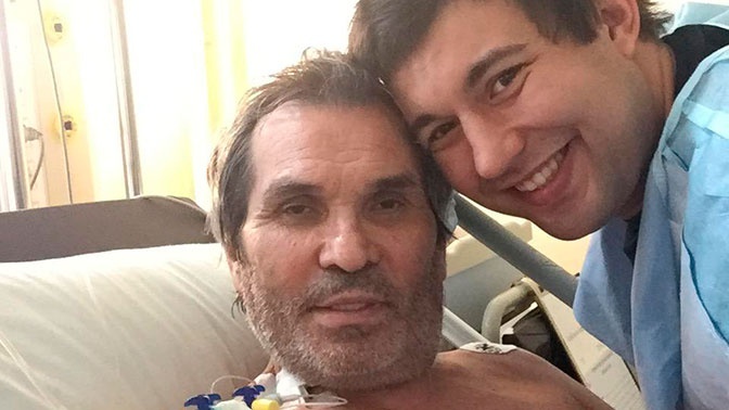 Бари Алибасов со своим единственным сыном.