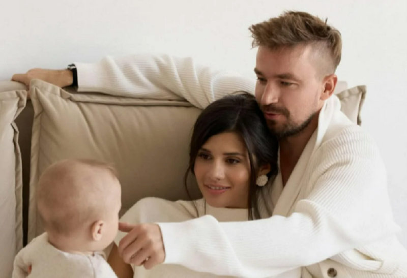 Александр Петров с женой и сыном Федором