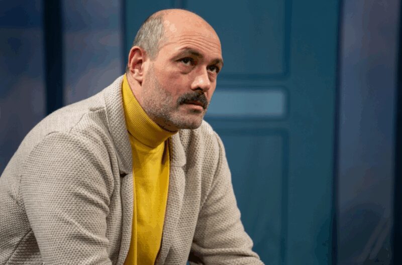 Всеволод Цурило: из театрального закулисья — на сцену и в кино.