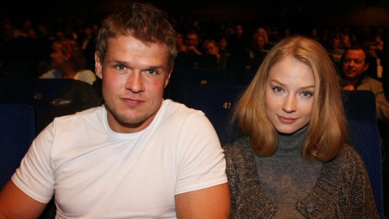 Светлана Ходченкова и Владимир Яглыч: студенческий роман, переросший в брак.