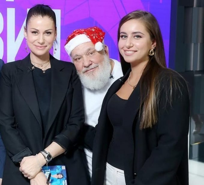 Злата Ковальчук — копия своей звездной мамы