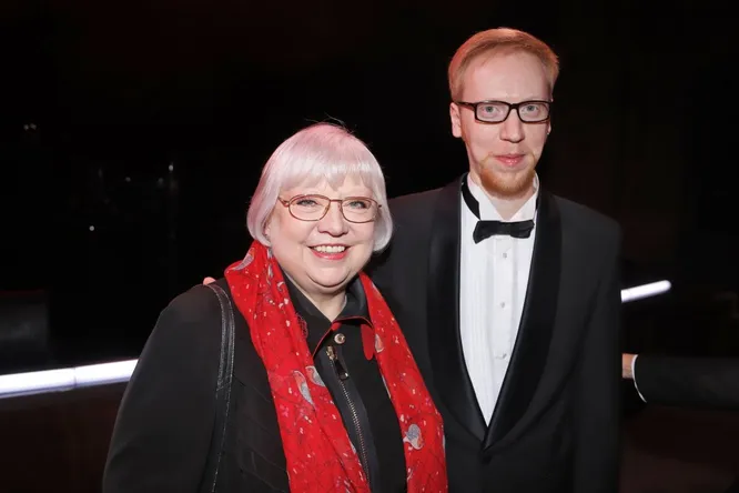 Актриса на Московском международном кинофестивале с младшим сыном Александром