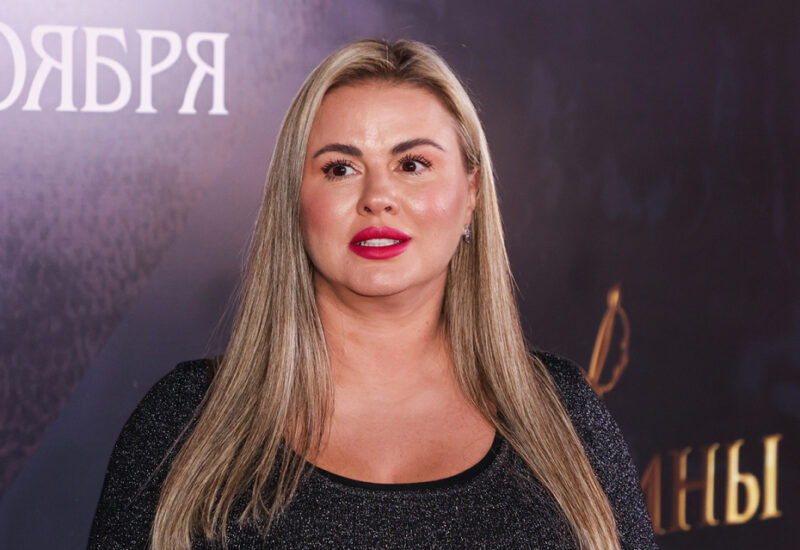 Тайный брак, замороженные клетки: вся правда о Семенович