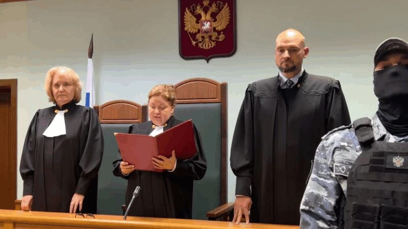 «Если со мной что-то произойдёт»: певица Слава призналась, почему боится Ларису Долину после скандала с элитной квартирой