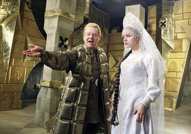 Олег Табаков и Марина Зудина в фильме «После дождичка в четверг», 1985 год.