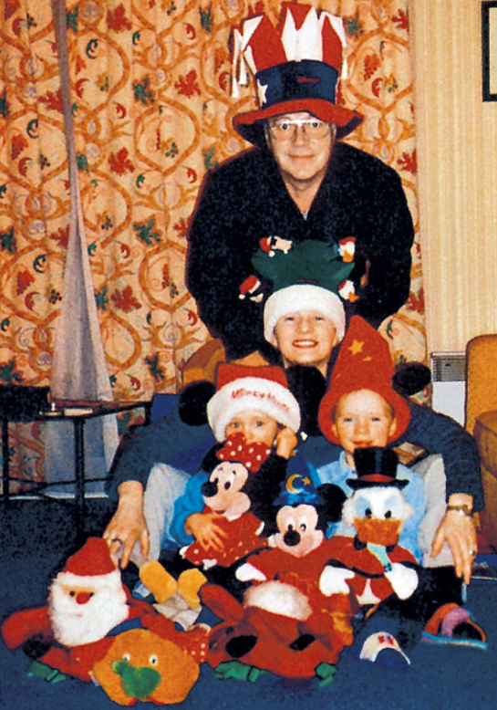 Татьяна Секридова с детьми от Евгения Жарикова