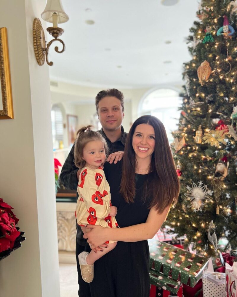 «Мне здесь спокойно»: как дочь Ирины Родниной отказалась от России и построила карьеру в США, родив уже двоих детей