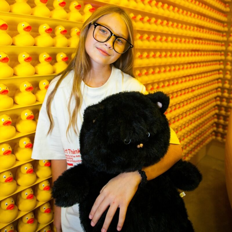 «Я не держу на него зла»: как живёт 11-летняя дочь Задойнова, которую Элина Камирен грозилась лишить отца