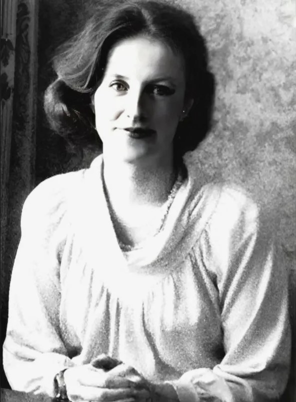 Ксения - жена Сергея Мартынова.