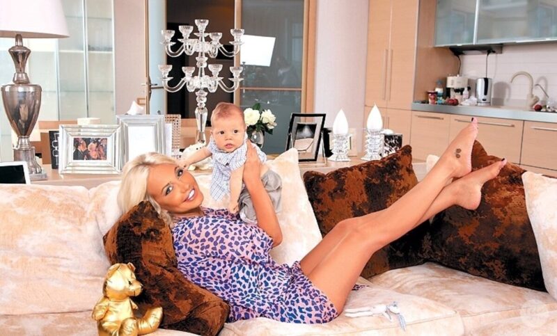 Маша Малиновская с сыном Мироном, которого долгое время скрывала от публики.