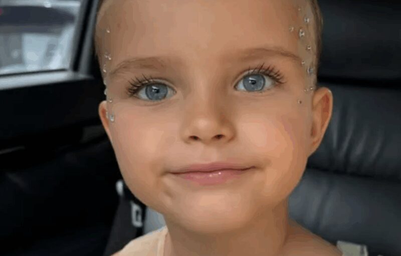 Киара, дочь Алеси Кафельниковой: маленькая именинница на празднике в стиле «My Little Pony».