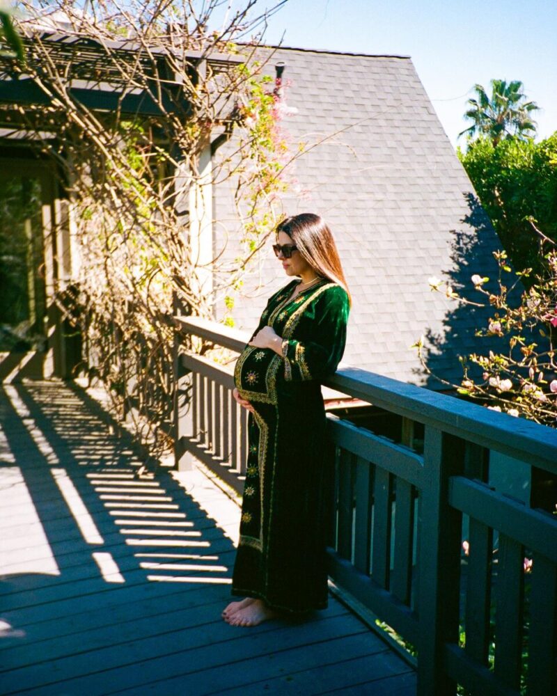 «Мне здесь спокойно»: как дочь Ирины Родниной отказалась от России и построила карьеру в США, родив уже двоих детей