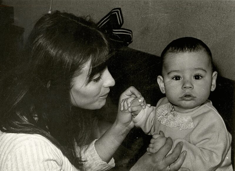 Наталья Варлей была поражена тем, что Владимир Тихонов сомневался в отцовстве столь похожего на него ребёнка.