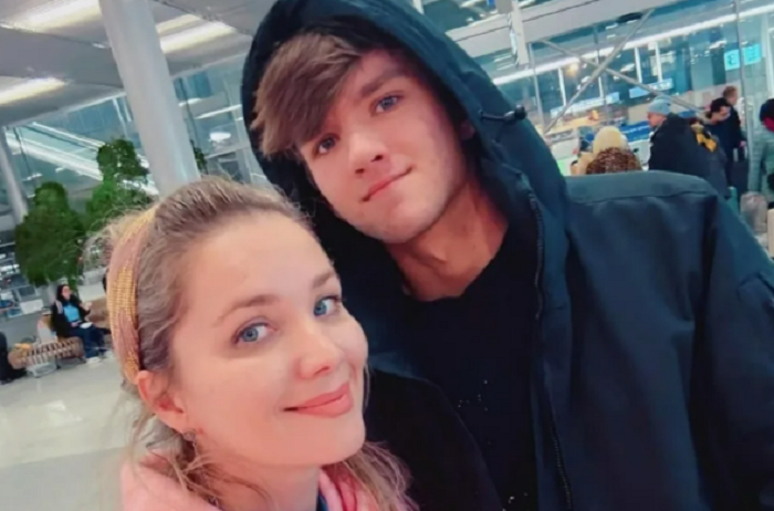 Анастасия Веденская с сыном Гордеем