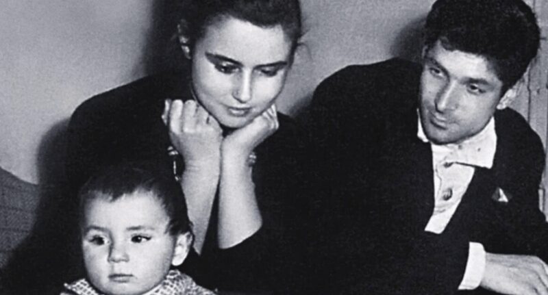 Виктория Лепко с Борисом Рышковским и сыном Антоном