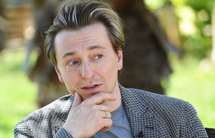 Сергей Безруков