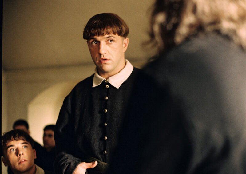 Владимир Вдовиченков в роли Остапа.