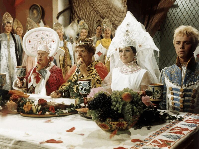 Кадр из фильма «Огонь, вода и... медные трубы» (1967).