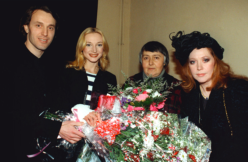 Алла Пугачёва, мать Кристины Орбакайте, активно вмешивалась в личную жизнь дочери.