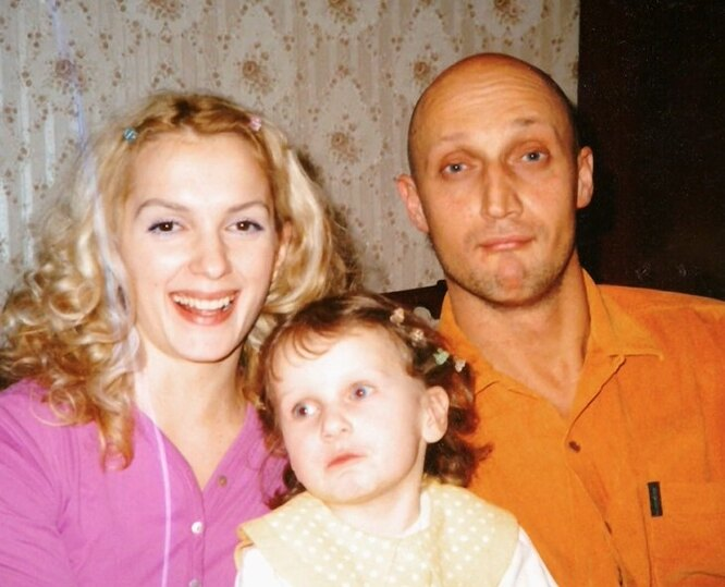 Мария Порошина и Гоша Куценко с дочерью Полиной.