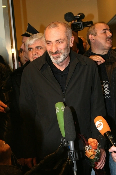 По возвращении из заключения архитектора ждал теплый прием сограждан