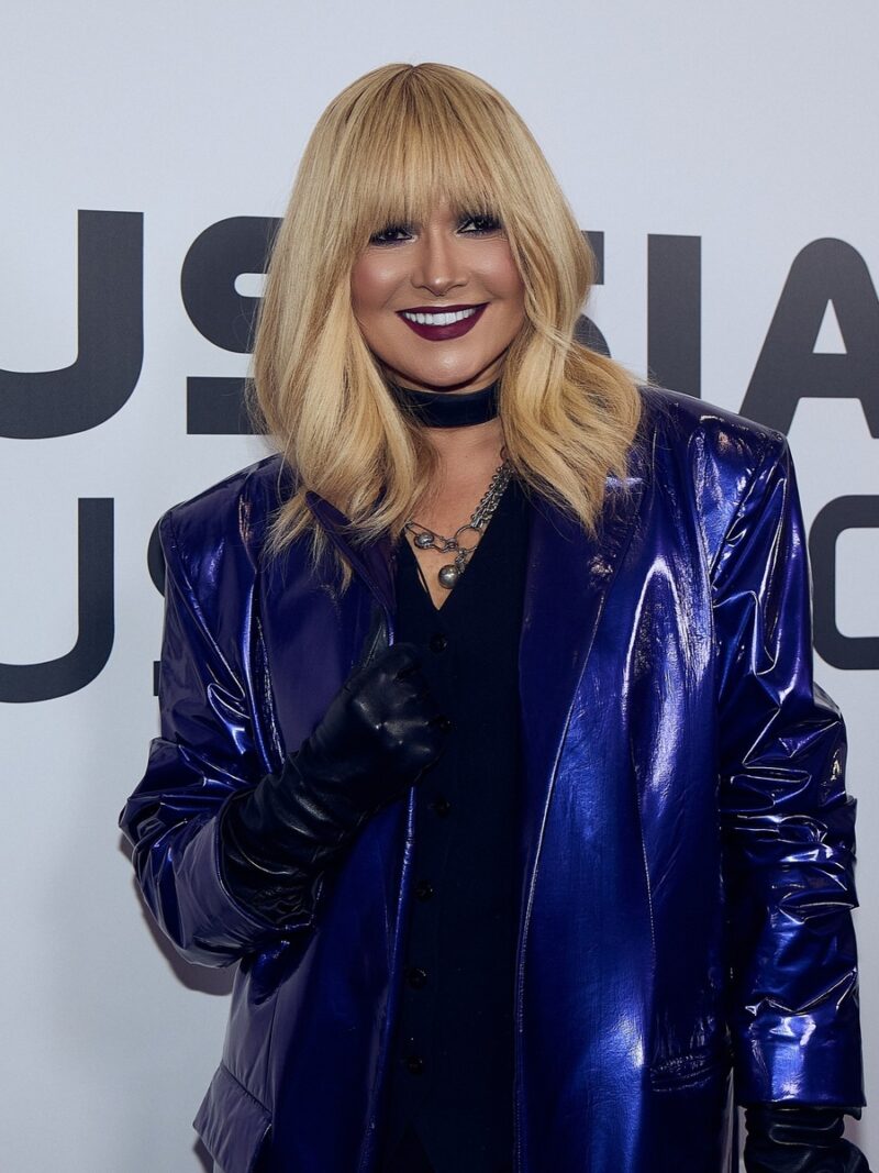 «Он сделал меня»: как 55-летняя Анжелика Агурбаш пережила развод с «колбасным королём», оставшись с тремя детьми и без жилья