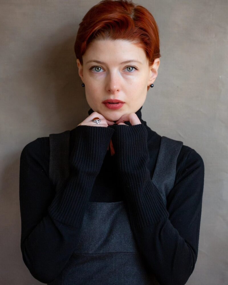 «Они почти сёстры»: 45-летняя Эмилия Спивак и 10-летний сын Марьяны Спивак — что связывает двух знаменитых актрис с одинаковой фамилией?