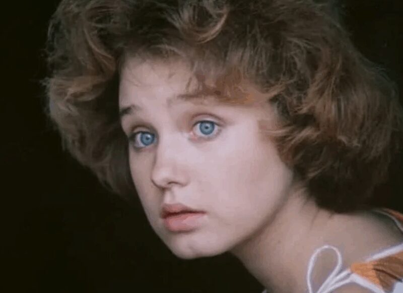 «Без пластики не обошлось»: как выглядят российские актрисы 40+ и что изменилось за 20 лет?