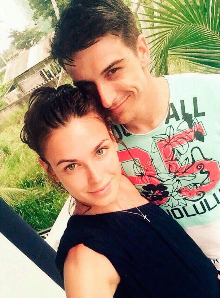 «Слишком искусственно!»: как выглядит жена 40-летнего Станислава Бондаренко, которую он нашёл по фото в соцсетях