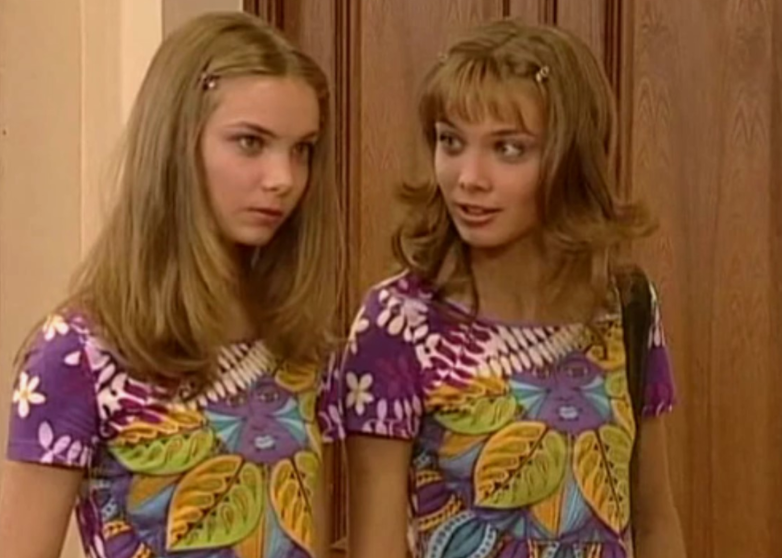 «Я Оля!»: как актриса Ольга Арнтгольц, которую путали с сестрой, стала многодетной матерью и дважды тайно вышла замуж